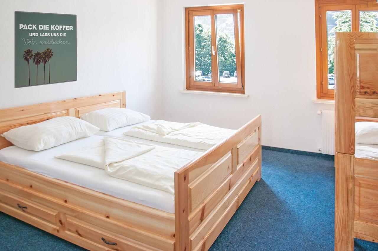 Gasthaus Pension Goldeck Spittal an der Drau Exterior foto